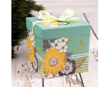 Коробка подарочная Фабрика Чудес Цветы, 15*15*15 см, с бантом, складная