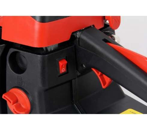 Бензопила BRAIT BR-5218C , 3,3 л.с., 50 см3, шина 18